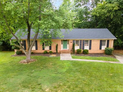 100 Chadmore Drive