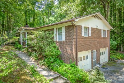 182 Surry Lane
