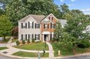 5740 Waverly Lynn Lane sold home in Charlotte, SC