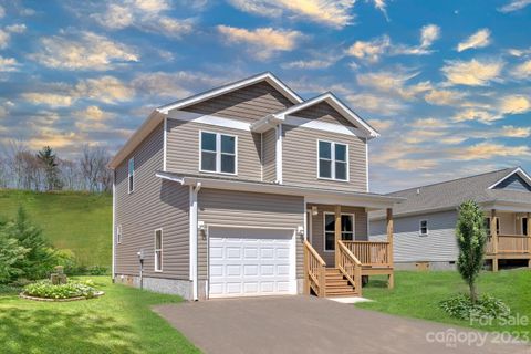 56 Veterans Circle 13
