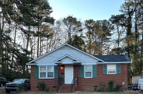 1514 Woodhill Lane sold home in Sheffield, Charlotte, NC