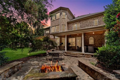 9005 Masters Court