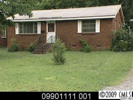 1717 Finchley Drive
