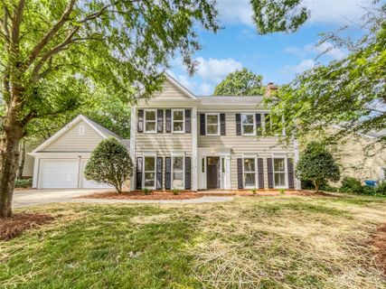 1116 Sunnyview Circle