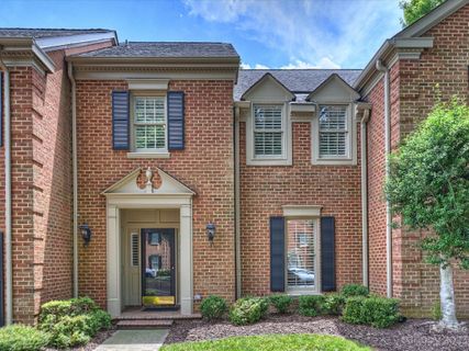 2805 Sharon View Road
