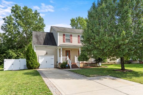 15119 Dehavilland Drive sold home in Steelcroft Place, Charlotte, NC