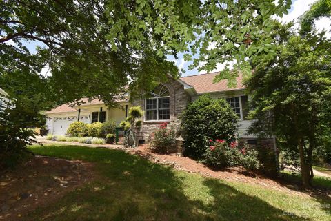 2454 Old Pond Drive sold home in Stoney Creek Acres, Lincolnton, NC