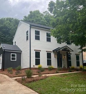 7121 Amarillo Drive sold home in Sugar Springs, Charlotte, NC