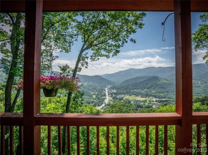 53 Southern Comfort Lane sold home in Valley Vista, Maggie Valley, NC