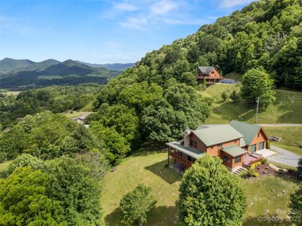 970 Cathey Cove Road sold home in Spring Valley, Waynesville, NC