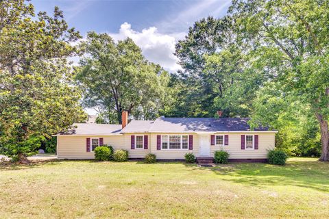 Previously sold for $215,000