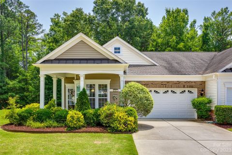 905 Lily Magnolia Court