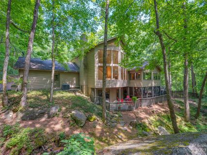 545 Winesap Boulevard