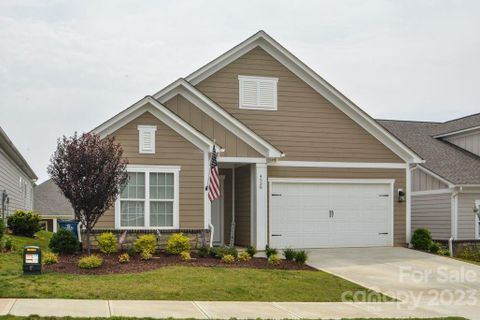 4538 Stellata Loop sold home in Magnolia Cove, Sherrills Ford, NC