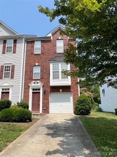 10331 Garrett Grigg Road sold home in Mallard Glen Village, Charlotte, NC