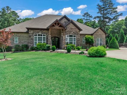 103 Kenway Loop sold home in Wildwood Cove, Mooresville, NC