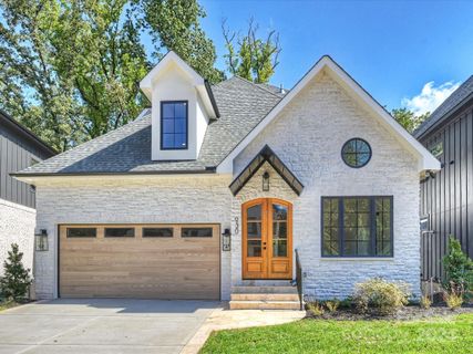 930 Laurel Creek Lane sold home in Laurel Hill, Charlotte, NC