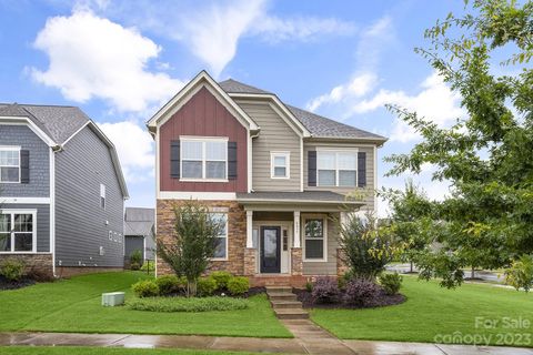 4037 Silverwood Drive