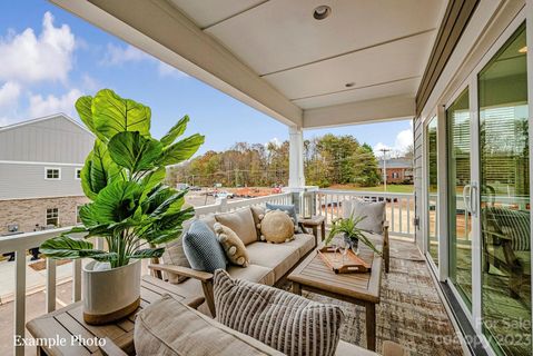 735 Beaty Street 20
