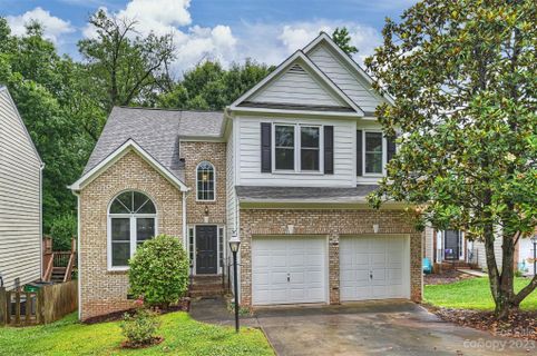 2016 Sablewood Drive