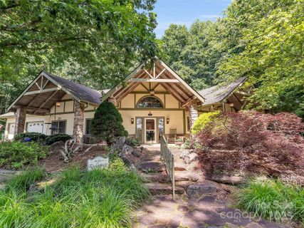 144 Ruffed Grouse Lane active home in Quail Ridge, Waynesville, NC