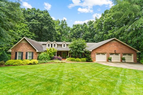 405 Belwood Drive