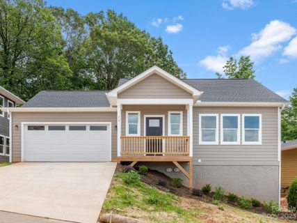 73 Greenwood Fields Drive