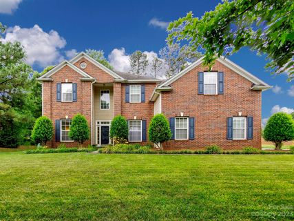 7403 Forrest Rader Drive sold home in St Ives, Mint Hill, NC