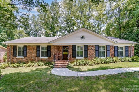 3621 Henshaw Road
