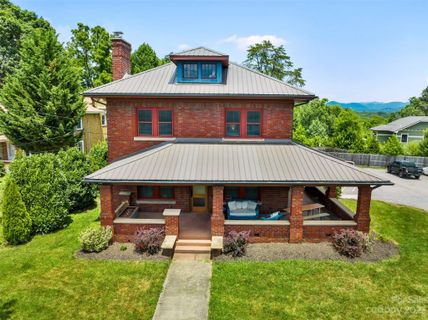 867 Haywood Road