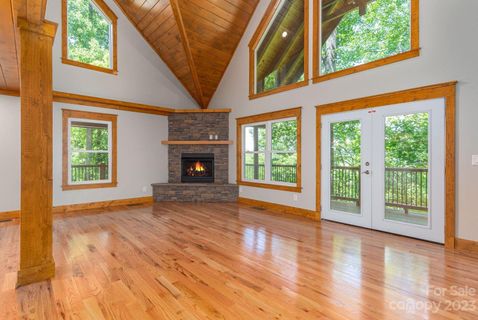 89 Braeburn Way sold home in The Knolls At Campbell Mountain Estates, Waynesville, NC