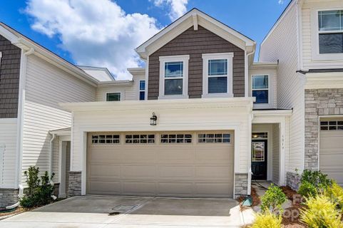 3819 Amalia Place 78 Claymore