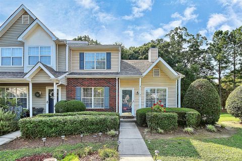 11137 Whitlock Crossing Court sold home in Roxborough, Charlotte, NC