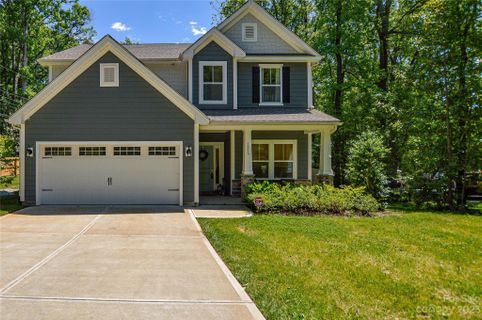 1215 Burtonwood Circle