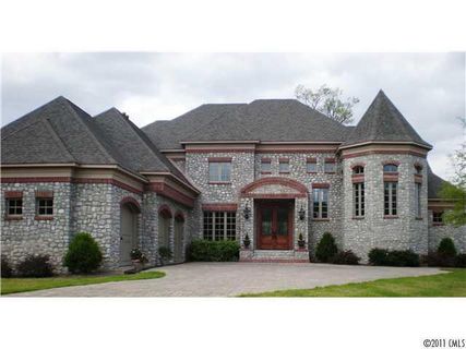 140 Wylie Cove Lane