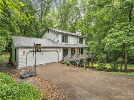 35 Pine Ridge Trail sold home in The Village At Averys Creek, Arden, NC