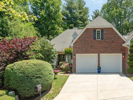 212 Carriage Spring Way