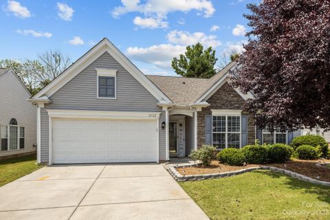 8722 Heron Glen Drive