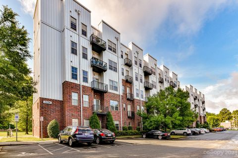 2338 Yadkin Avenue 308