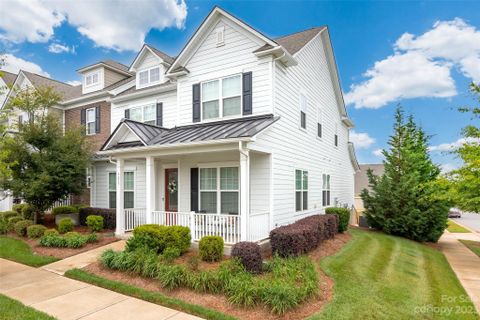 9227 Gladden Hill Lane