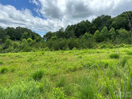580 Shumont Road sold home in Shumont Properties, Black Mountain, NC