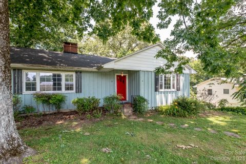 351 Hawthorne Drive