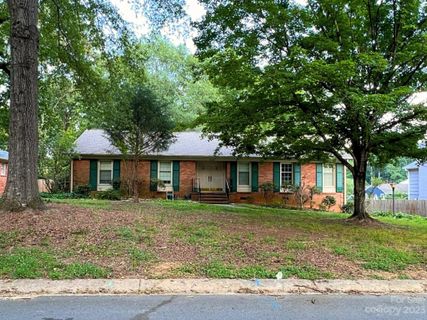 1100 Regency Drive