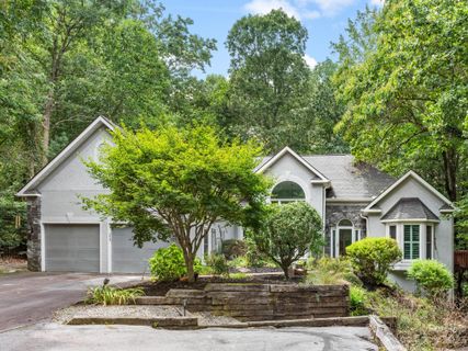 424 Heather Marie Drive sold home in Estates Of Salisbury, Hendersonville, NC