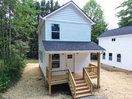 Previously sold for $324,900