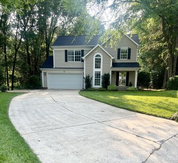 6201 Summerlin Place sold home in Olde Colony, Charlotte, NC