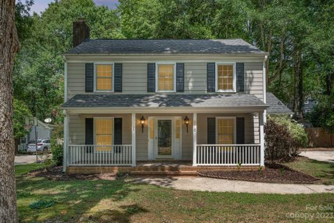 518 Sunnywood Lane