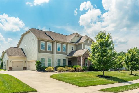 1113 Colonel Light Drive sold home in Adelaide Estates, Wesley Chapel, NC