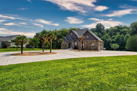 239 Kendra Drive sold home in Doolie Meadows, Mooresville, NC