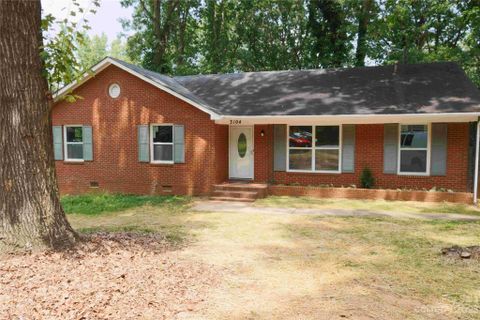 3104 Glenelm Court